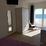 Il Paradiso Sul Mare 게스트하우스 3*