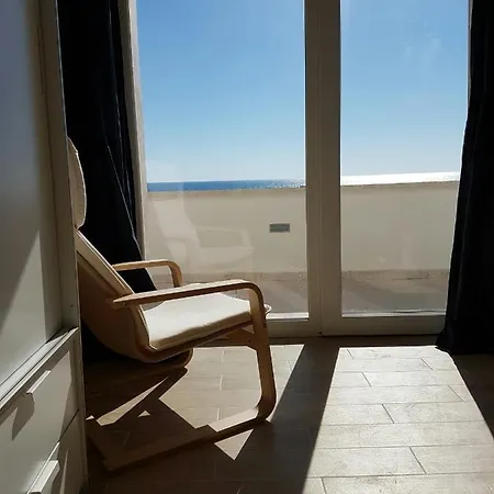 Il Paradiso Sul Mare Affittacamere