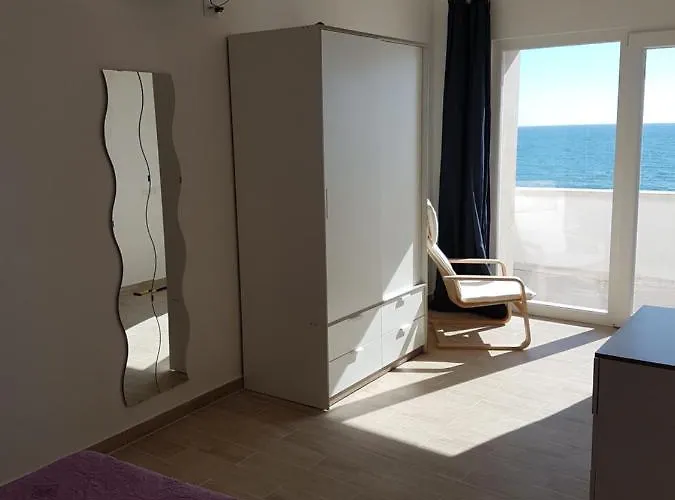 Il Paradiso Sul Mare Gæstehus 3*